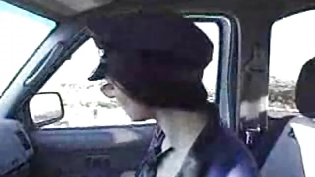 Porno Geen registratie  Matilda bow patroon sex filmpjes tieners met rode manicure wrijven mandala behaard kussen