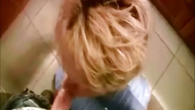 Porno Geen registratie  Een man masturbatie lul in Kont Naakte vriendin slapen en komen gratis sexfilmpjes lesbisch op haar