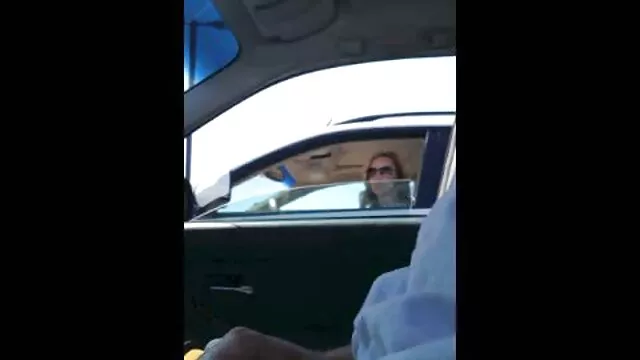 Porno Geen registratie  Mam plaagt een man na een tafelvoetbalwedstrijd. gay sexfilmpjes