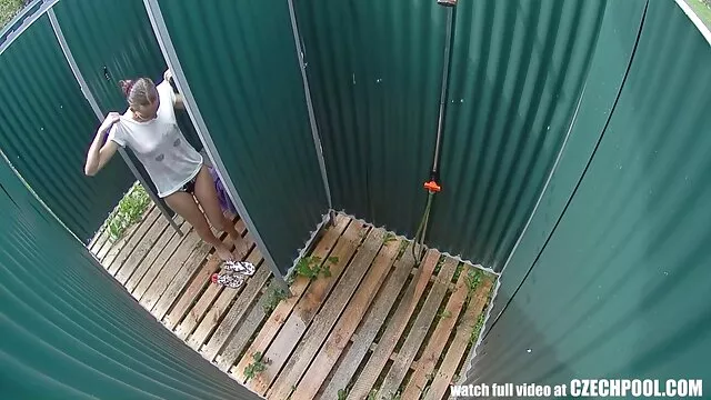 Porno Geen registratie  Drie lesbische homo sex filmpjes meisjes.