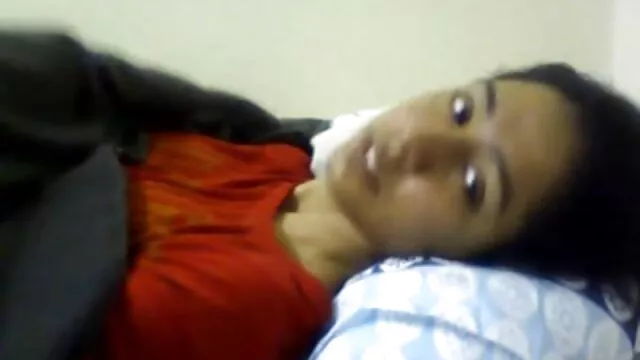 Porno Geen registratie  Volwassen masseur gratis sexfilmpjes kijken zet een grote lul in een jonge klant