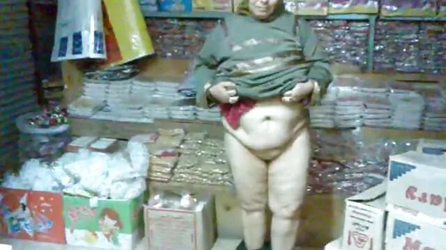 Porno Geen registratie  Een verrader heeft grstis sexfilmpjes een affaire met mulatto in de slaapkamer.